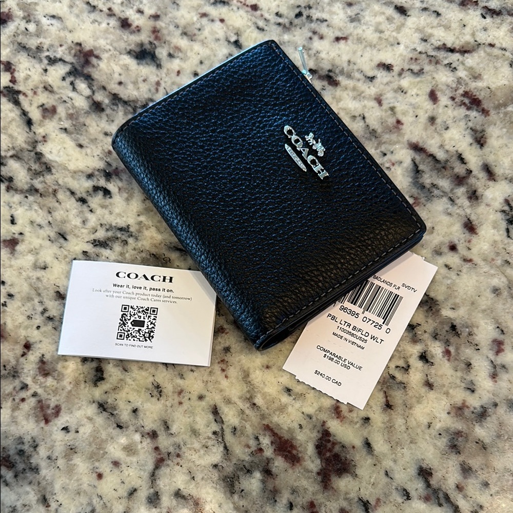 Coach Black Textured Leather Key & Card Holder